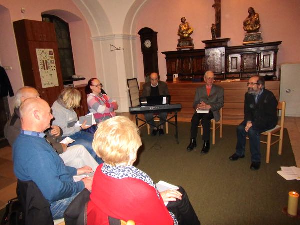 Gesprächsrunde in der Sakristei der Marienkirche Steyr